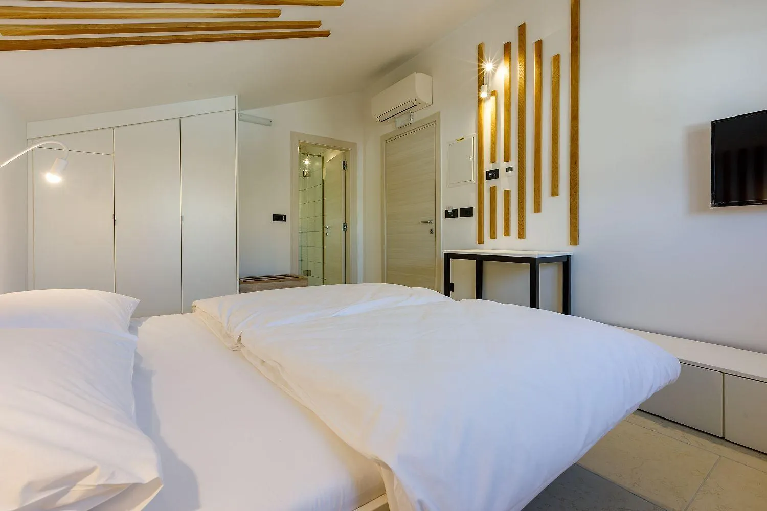 Exquisites Apartment Mit Meerblick, Sauna, Gym, Pool, Klimatisierten Schlafzimmern - Nur 500 Meter Zum Strand Crikvenica