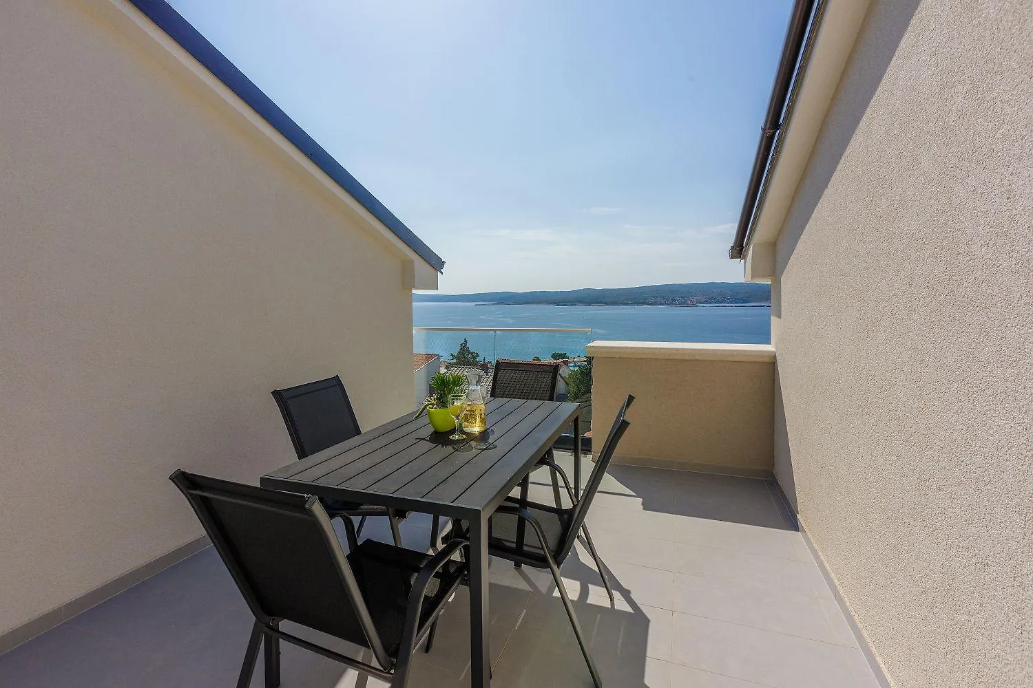 Exquisites Apartment Mit Meerblick, Sauna, Gym, Pool, Klimatisierten Schlafzimmern - Nur 500 Meter Zum Strand Crikvenica 0*,  Croatia