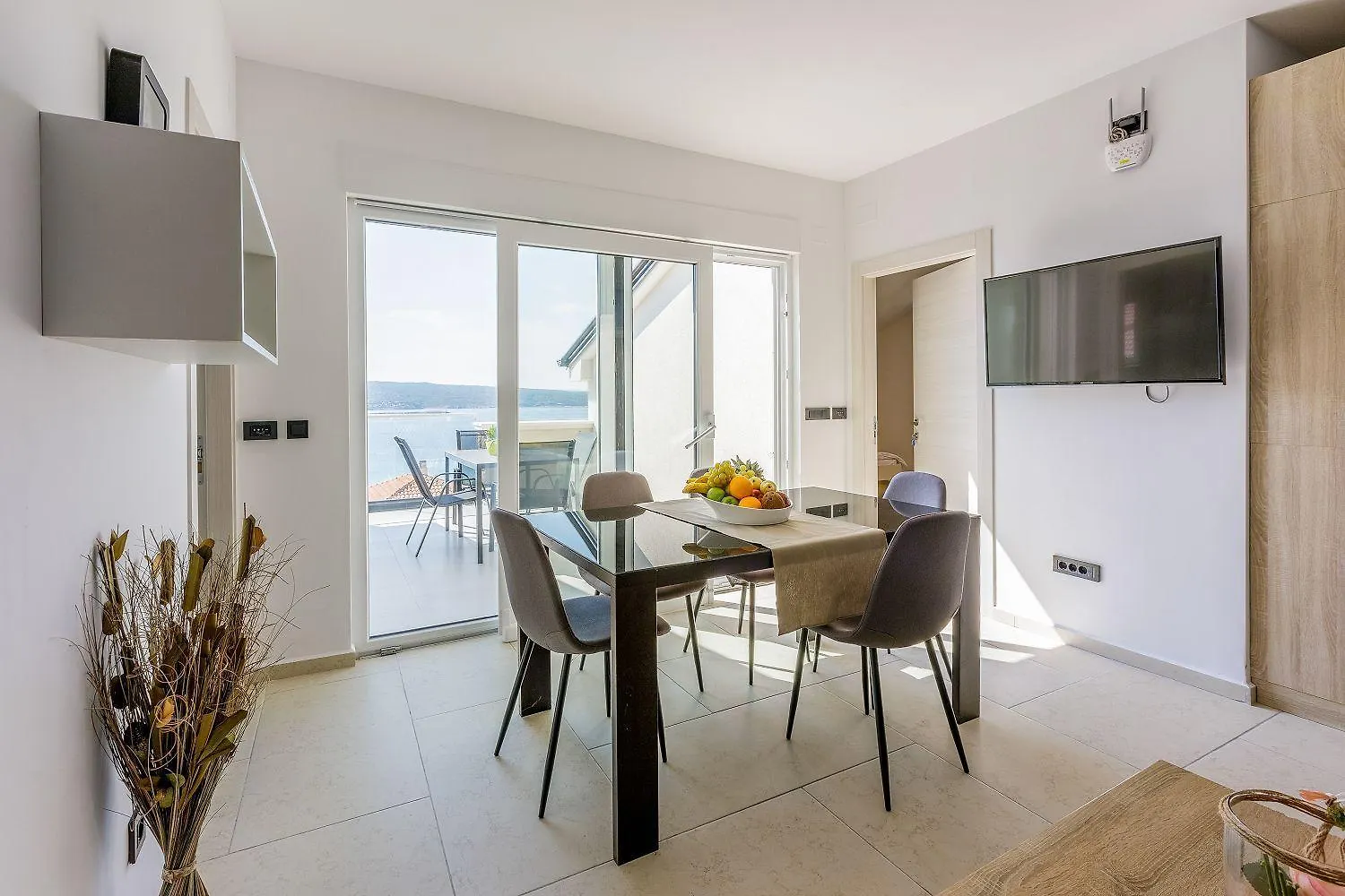 Exquisites Apartment Mit Meerblick, Sauna, Gym, Pool, Klimatisierten Schlafzimmern - Nur 500 Meter Zum Strand Crikvenica
