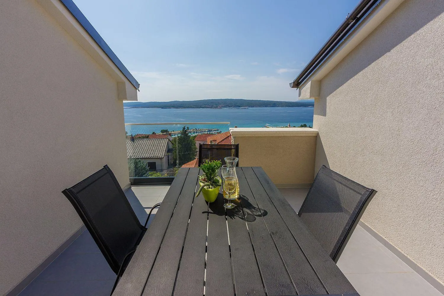 Exquisites Apartment Mit Meerblick, Sauna, Gym, Pool, Klimatisierten Schlafzimmern - Nur 500 Meter Zum Strand Crikvenica