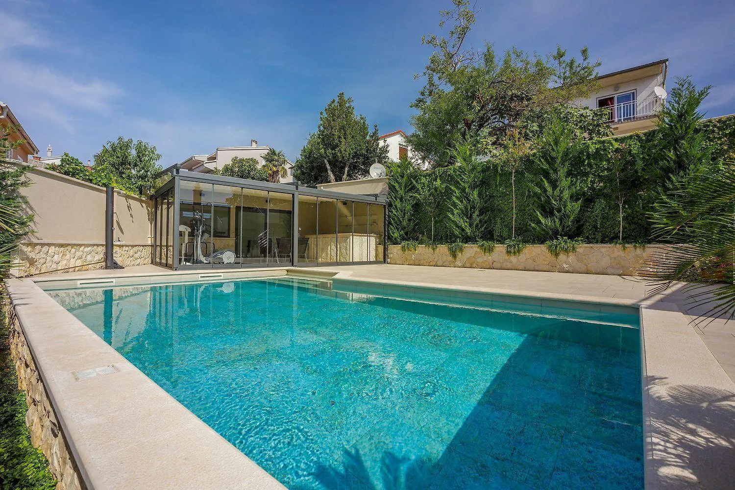 Exquisites Apartment Mit Meerblick, Sauna, Gym, Pool, Klimatisierten Schlafzimmern - Nur 500 Meter Zum Strand Crikvenica