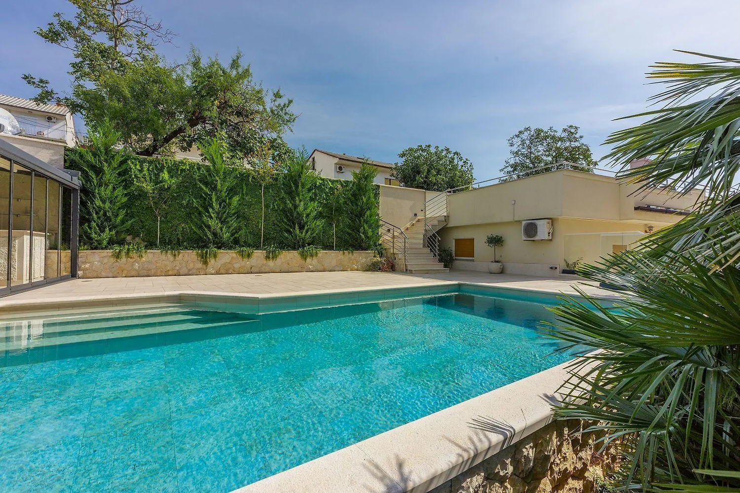 Exquisites Apartment Mit Meerblick, Sauna, Gym, Pool, Klimatisierten Schlafzimmern - Nur 500 Meter Zum Strand Crikvenica